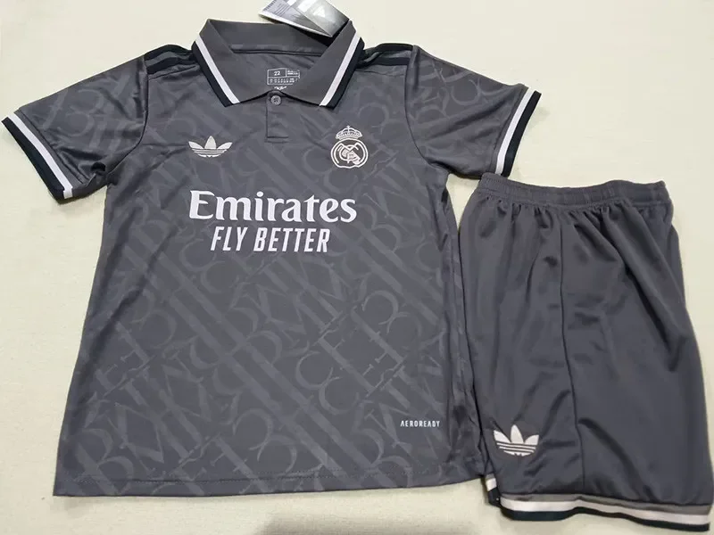 Camiseta Del Real Madrid 24/25 Tercera equipación Talla Niño
