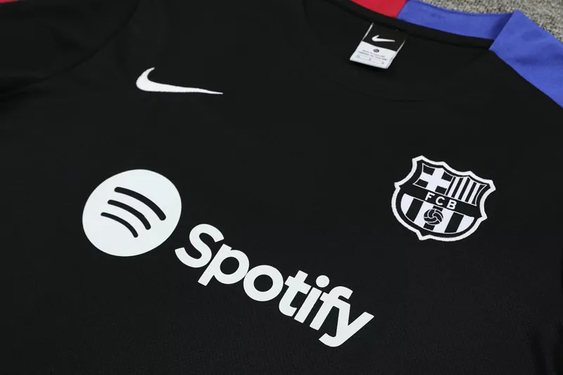 Equipacion de Entreno de Color Negro del Fútbol Club Barcelona