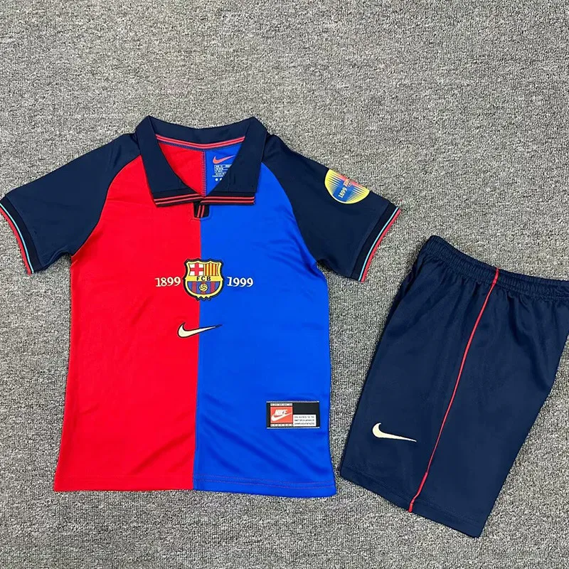 La Equipación Talla Niño Retro del FC Barcelona 1899-1999