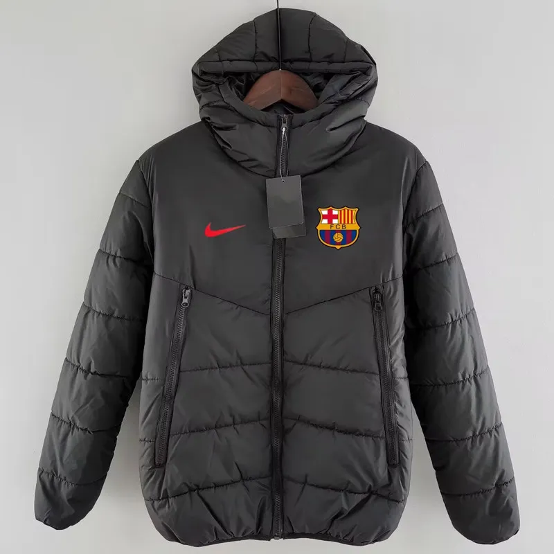 Chaqueta del Barça de Nike: Comodidad y Estilo para el Invierno