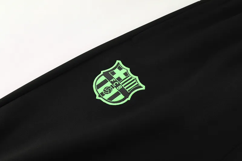 Conjunto de Entrenamiento FC Barcelona Azul: Comodidad y Estilo