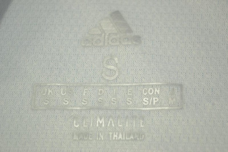 Camiseta Retro Real Madrid 18-19 Champions