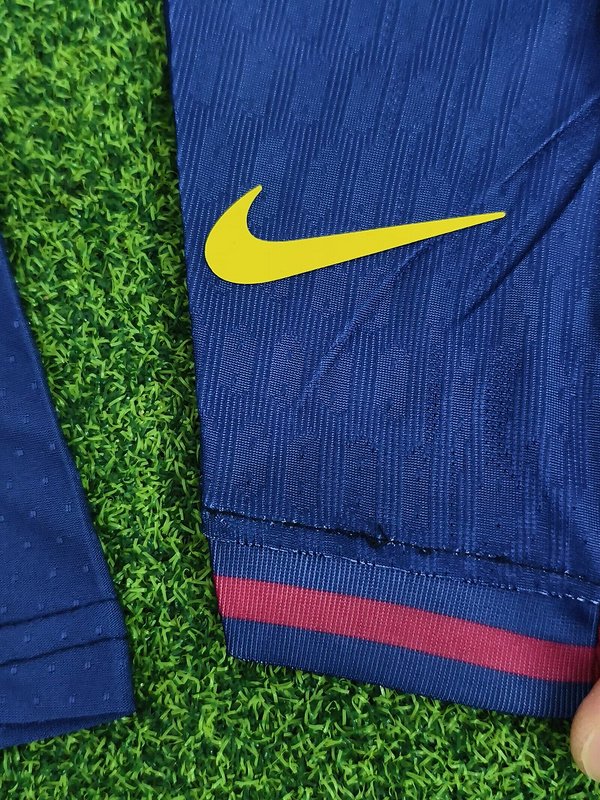 Camiseta del Barcelona Primera Equipación talla niño